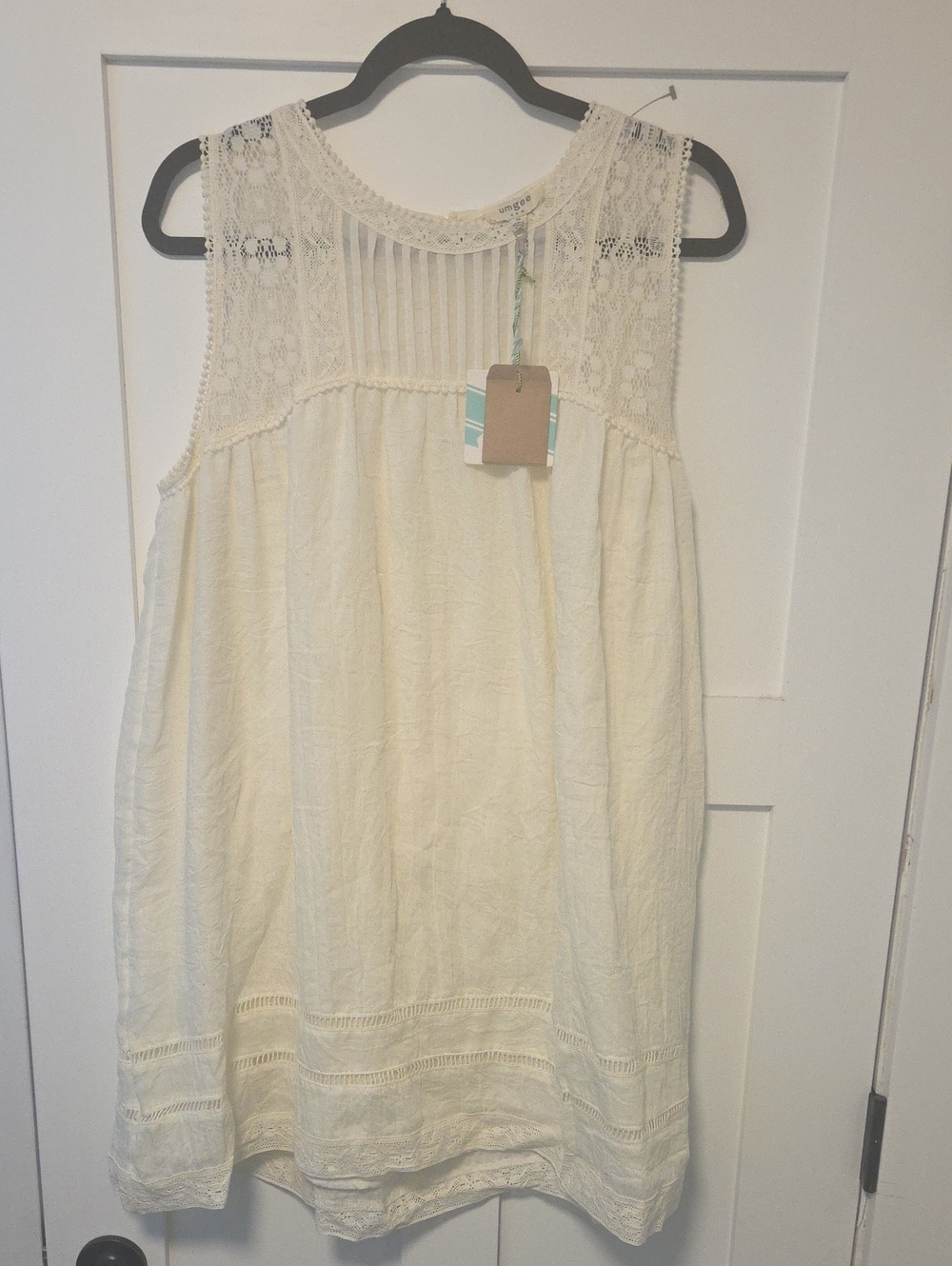 Umgee Cream Lace-Yoke Sleeveless Dress